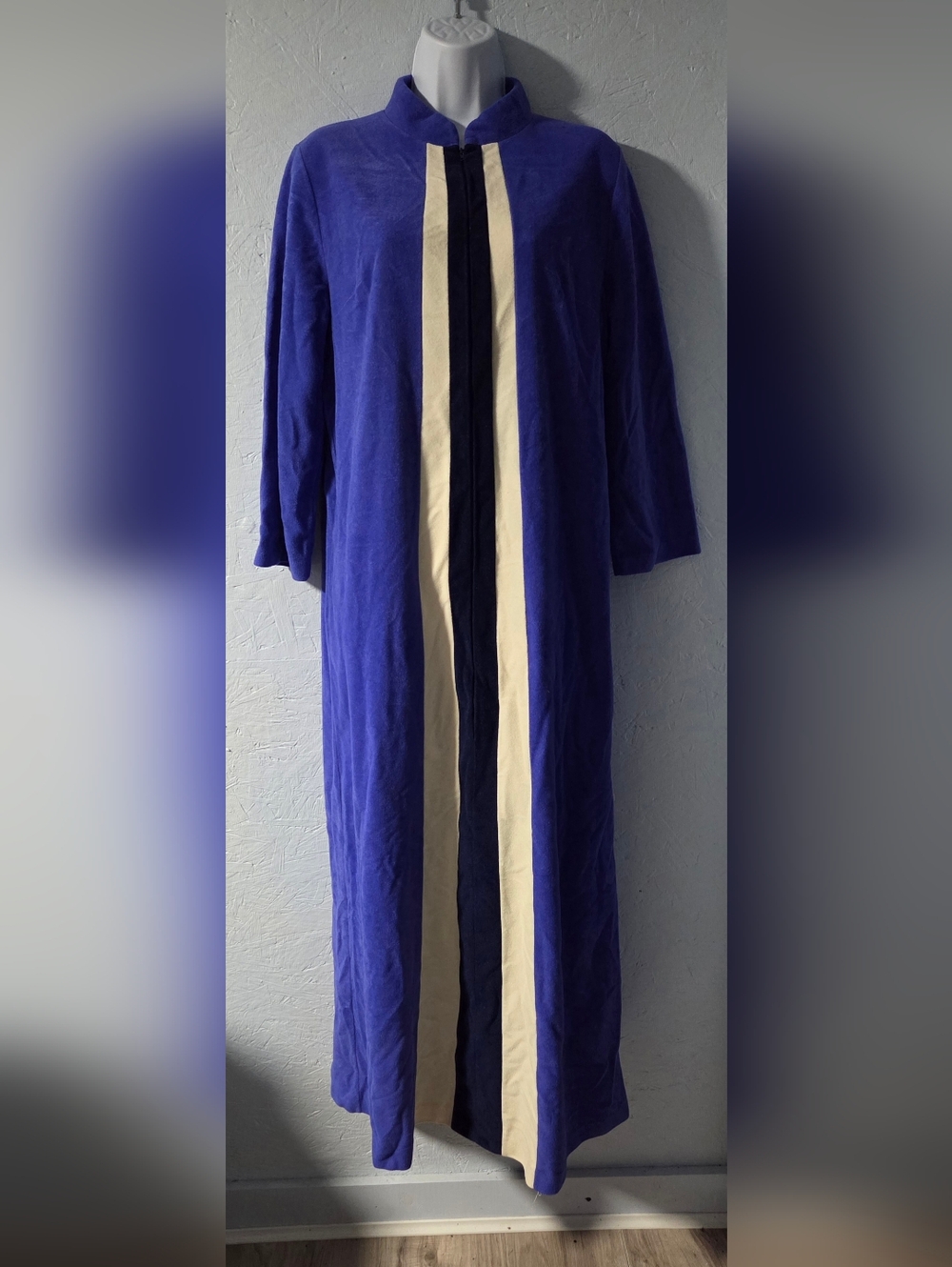 Vintage 70s Blue Velour Zipped Full-Length Robe - M/L